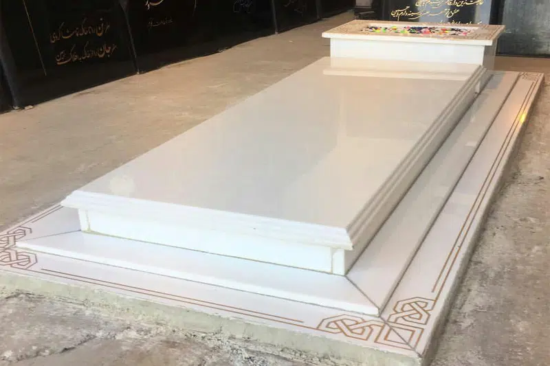 محبوبیت سنگ قبرهای طبیعی مانند مرمر