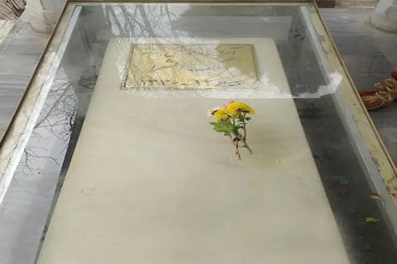 سنگ قبر لمینت سهبعدی نشکن