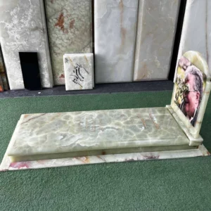 خرید سنگ قبر با متریال مرمر سبز